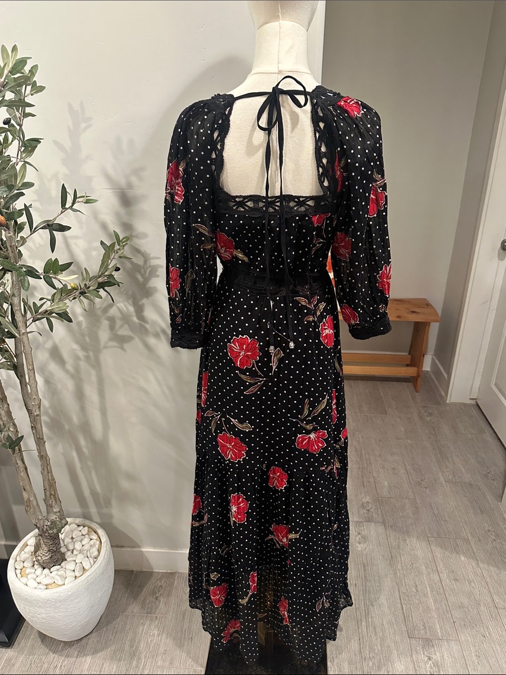 Free People Morning Meadows Floral Lace Trim Maxi Dress New! - Picture 15 of 15